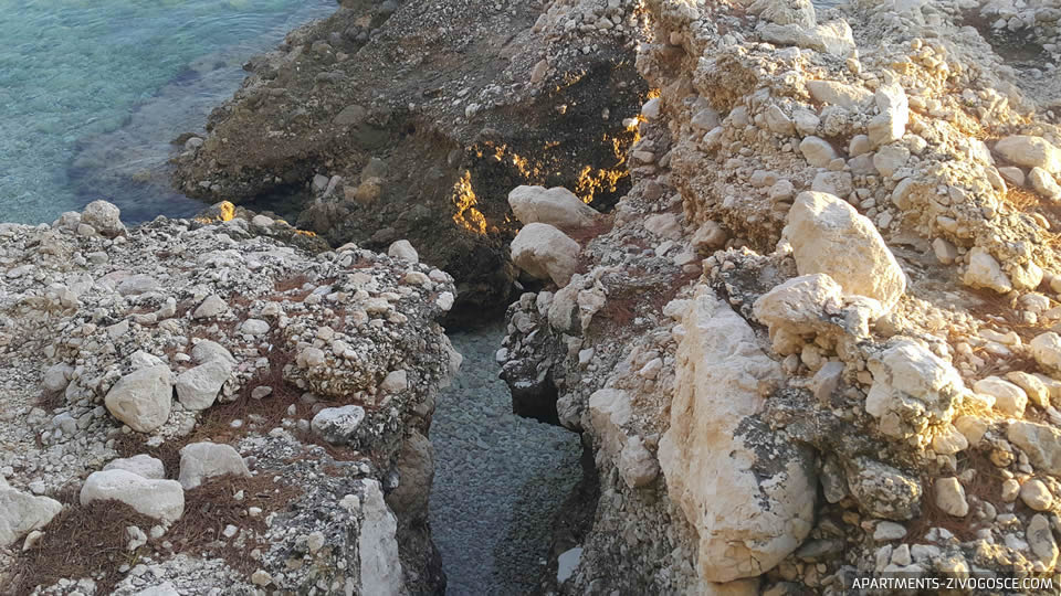 Živogošće Blato plaža Dole