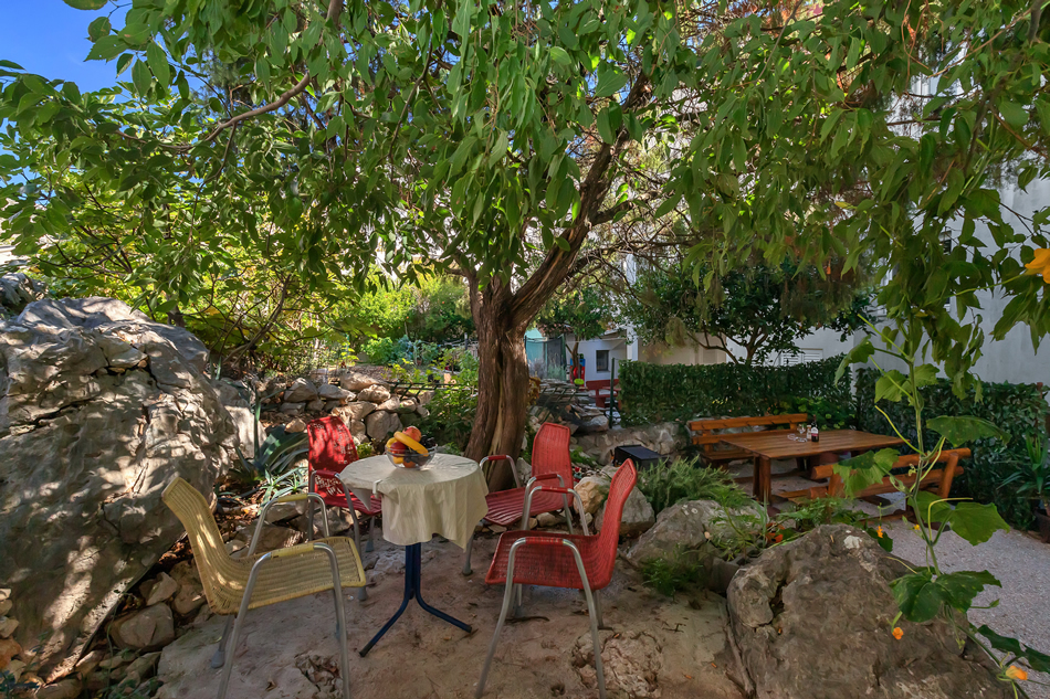 ferdo zivogosce apartment house